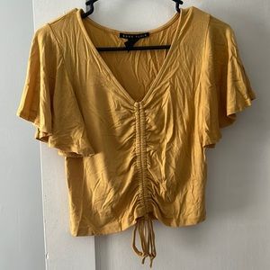yellow scrunch top